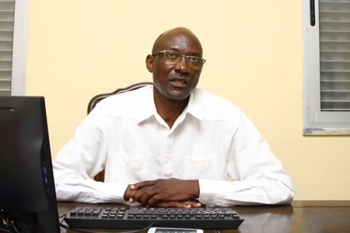 «O problema não é o tempo que o MPLA está no poder, é o tempo que o MPLA leva para se reinventar», António Venâncio