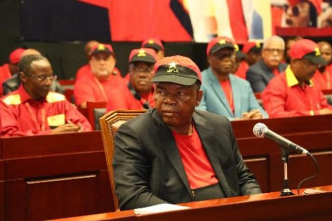 Se questionar e duvidar certas versões é também um direito de cidadania