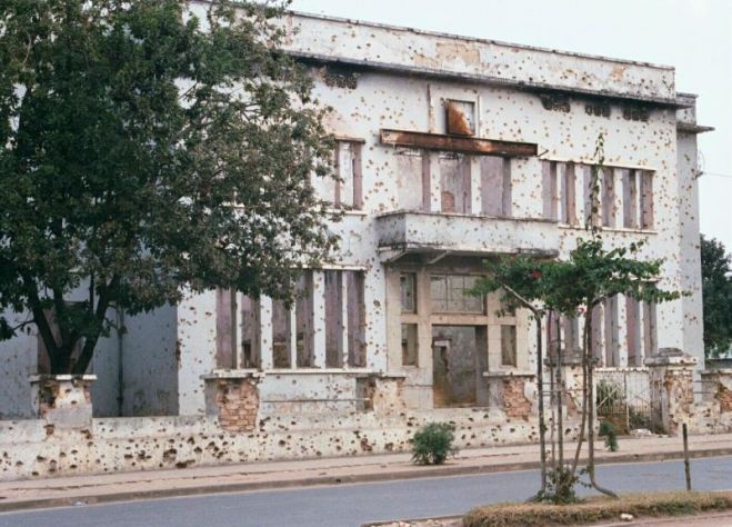 Autoridades angolanas esforçam-se para reabilitar Huambo