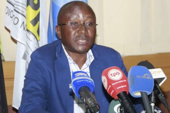 Sindicato alerta que concurso para professores não cobre carências em Angola