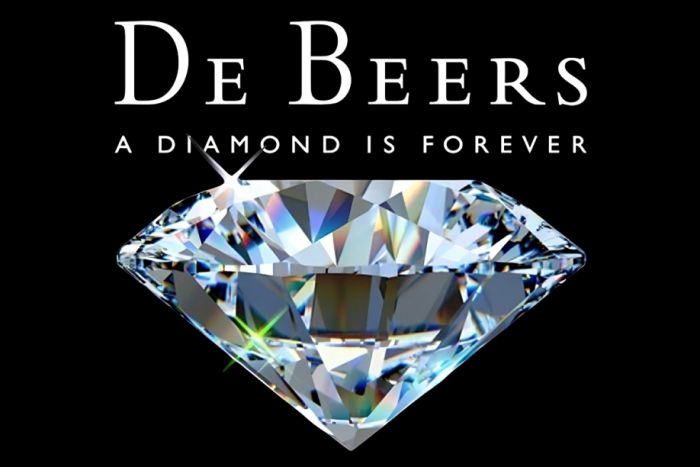 Angola alerta que De Beers tem de ficar com quem defende o diamante natural