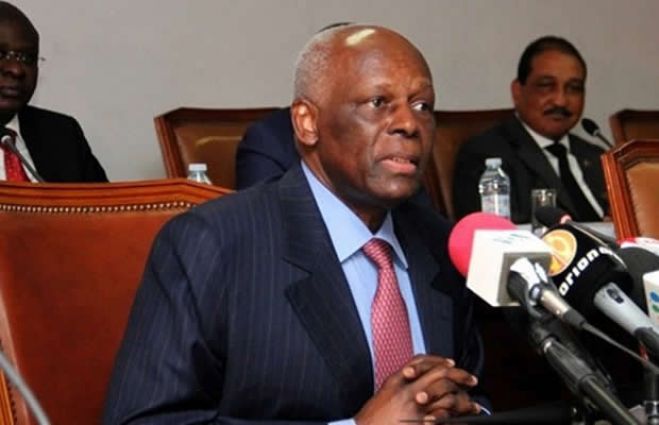 José Eduardo dos Santos: "MPLA está determinado em dar passos para aprofundar a democracia"