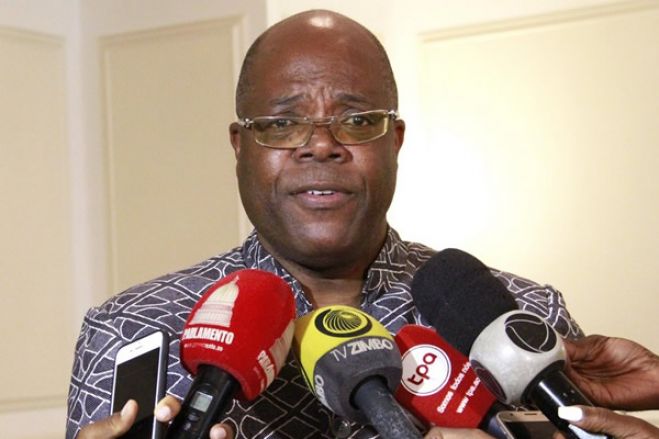 Analistas "atacam" David Mendes após revelar negociações com outros partidos políticos