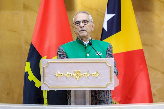 Angola merecia Prémio Nobel da Paz pela “experiência extraordinária” pós-guerra