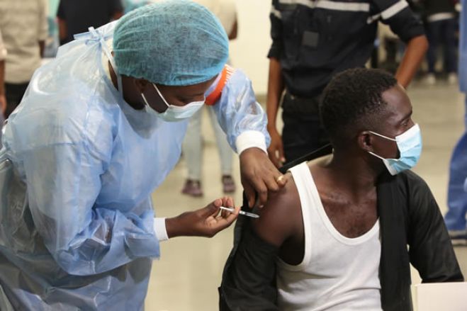Angola já vacinou 513 mil cidadãos contra a Covid-19 a nível nacional