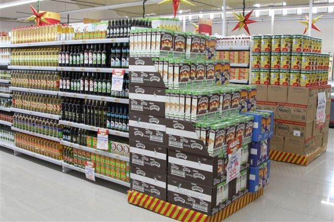 Importações angolanas aumentam 13% com cimento a liderar