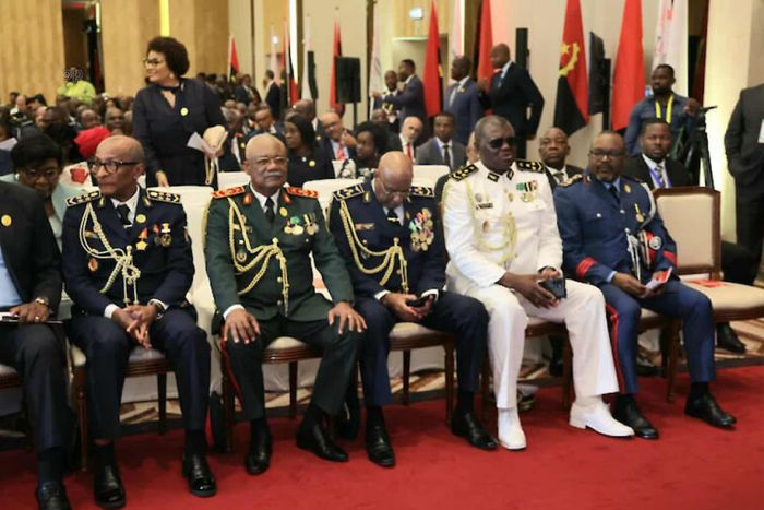 PR João Lourenço faz movimentações nas FAA e na Polícia Nacional