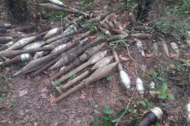 Família angolana descobre no quintal paiol com mais de 40 engenhos explosivos