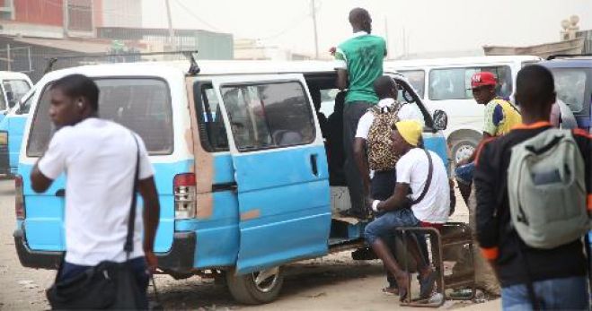 Taxistas apresentam reivindicações