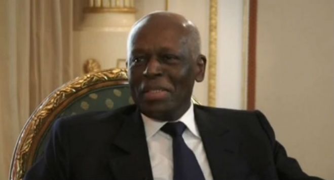 Saída do PR deve ser analisada por todos os angolanos