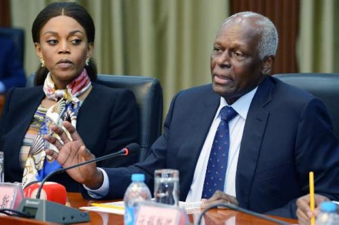Reservas cambiais de Angola "garantem mais de sete meses de importações" – JES