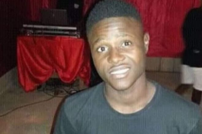 Jovem morto por disparos da polícia na tentativa de dispersão de populares