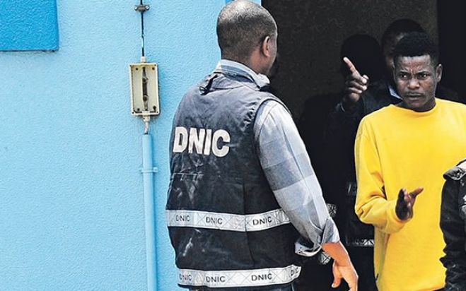 Assalto à esquadra do Bita: Agente do SIC e chefe da esquadra detidos