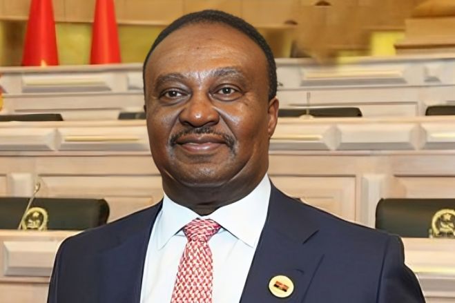 Fernando da Piedade Dias dos Santos será sepultado segunda-feira