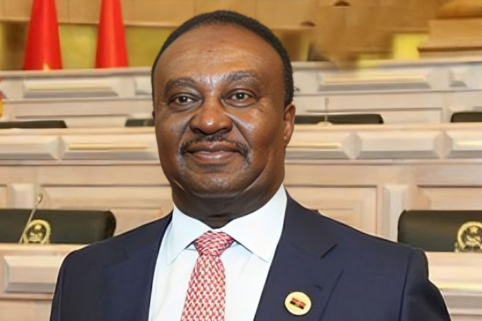 Fernando da Piedade Dias dos Santos será sepultado segunda-feira