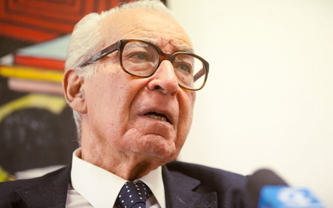 António Almeida Santos