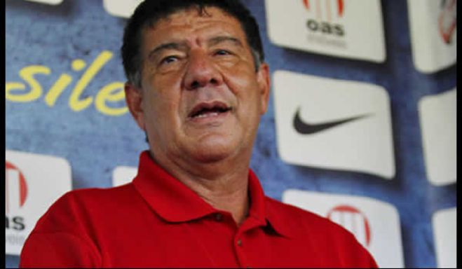 Joel Santana pode treinar a Selecção Angolana de futebol