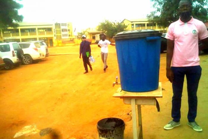 Aulas reiniciam com apenas 10% de condições nas escolas de Angola