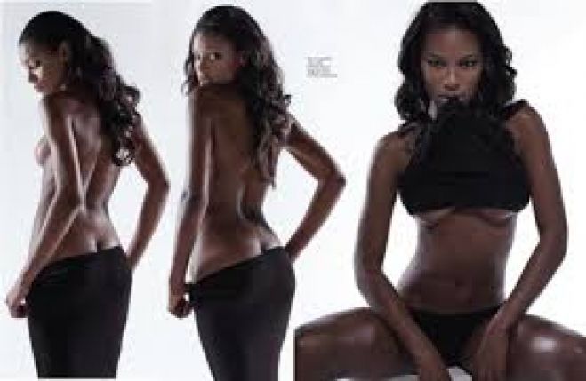 Sharam Diniz surpreende fãs com foto bastante ousada