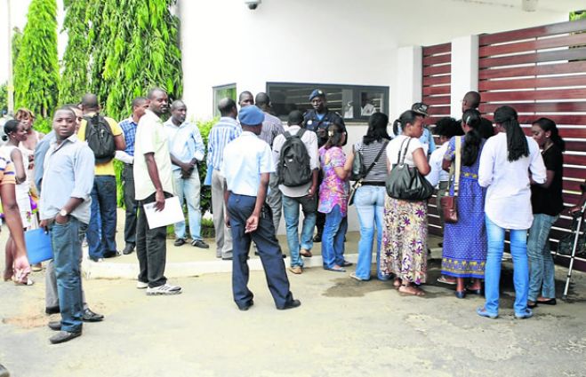 Burlas na concecção de vistos para África do Sul