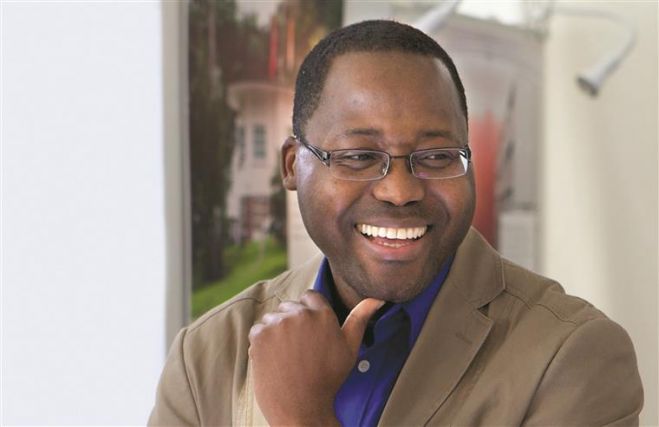 "Não sei se João Lourenço é um reformador, mas duvido" - Elísio Macamo