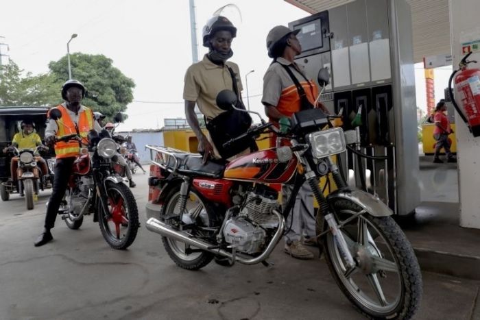 UNITA defende "suspensão imediata" da subida do preço do gasóleo em Angola