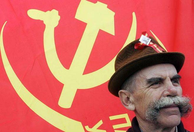 PCP declara-se contra ingerências e “manobras em Portugal contra Angola”