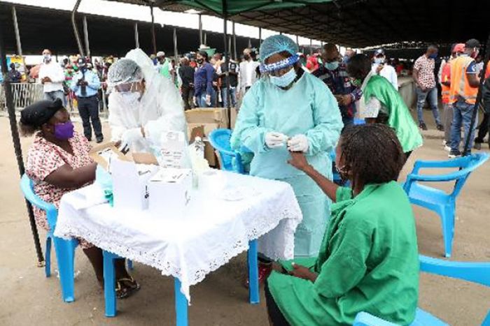 Covid-19: Mercado do Kikolo regista 9 casos positivos