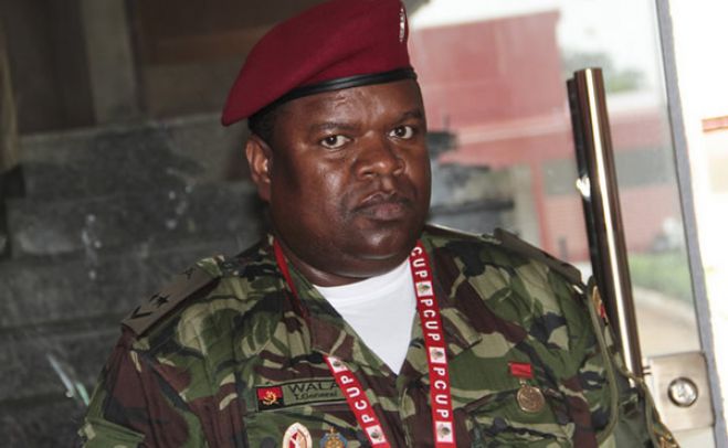 " General Wala " um mente perversa no limite entre o real e o imaginário?