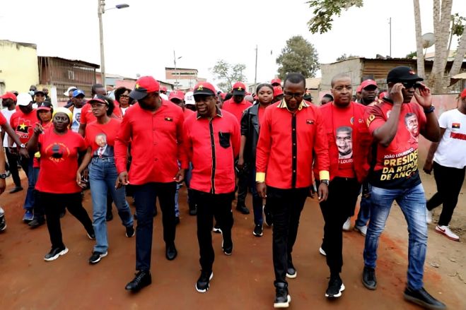 Divisões no MPLA: João Lourenço e a bajulação em xeque?