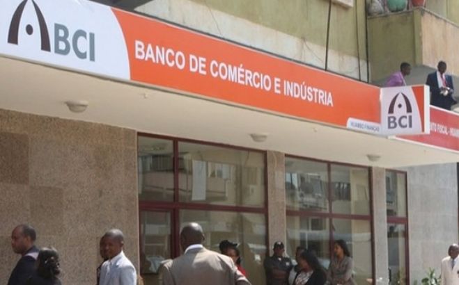 Desapareceram' 187 milhões de euros das contas do BCI Angola