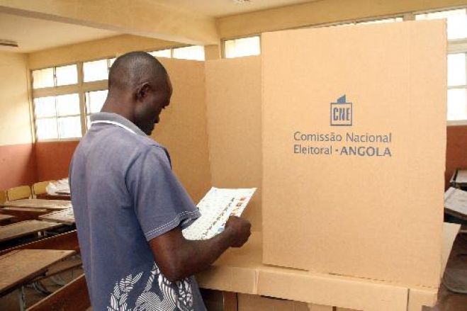 UNITA e CASA-CE condenam processo contra membros da CNE