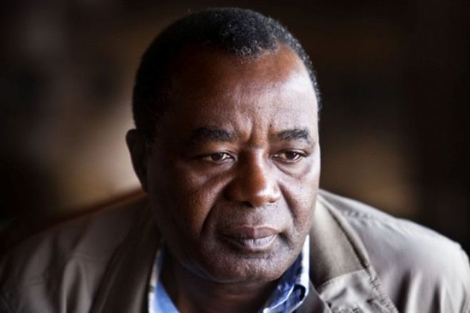 Ex-PM de Angola pergunta se Portugal deve "angolanizar" justiça