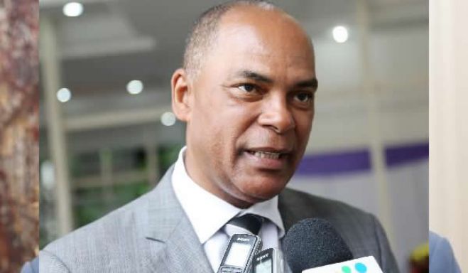 "Tenho condições para concorrer" a liderança na UNITA - Adalberto da Costa Júnior