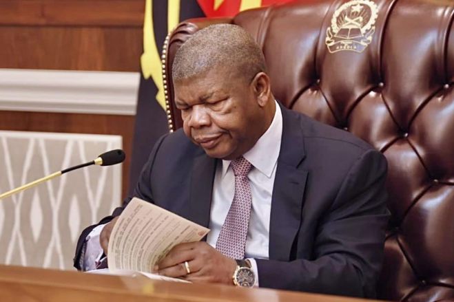 Governo anuncia apoio a empresas vandalizadas e fala em sabotagem