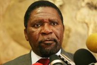 "Em Angola as pessoas não se veem como angolanas" - ex-líder da UNITA