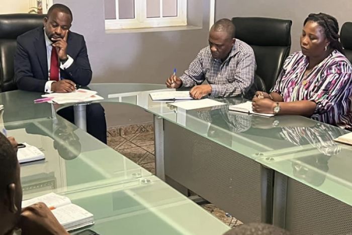 UNITA nega que esteja a pagar delegados de lista e afirma que formou seus militantes para o efeito