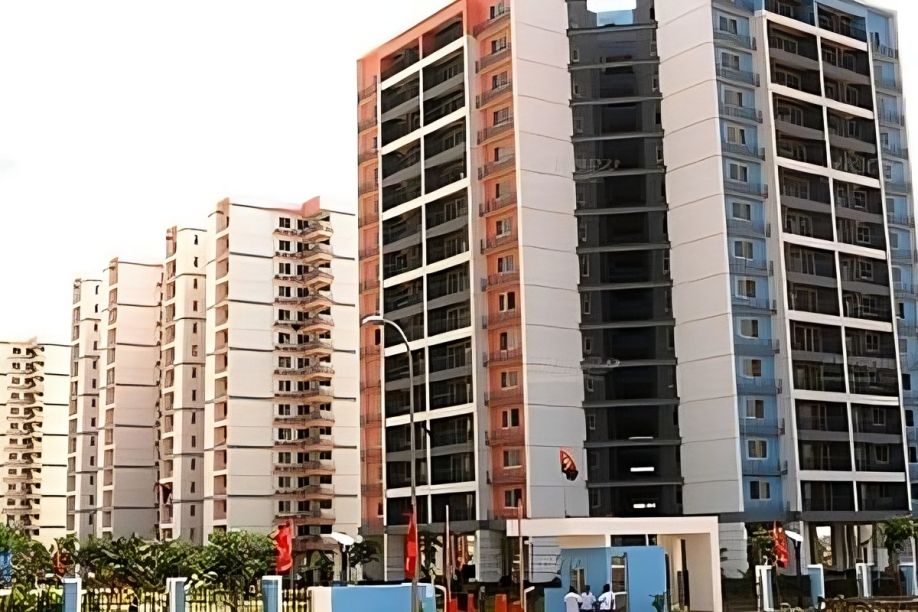 Moradores da Vida Pacífica notificados para desocuparem 80 apartamentos resistem a ordem judicial