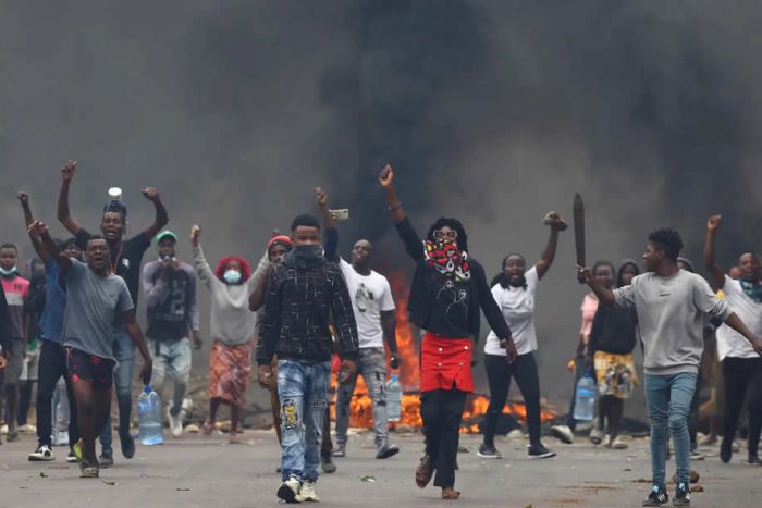 Caos no centro de Maputo após atropelamento de manifestante