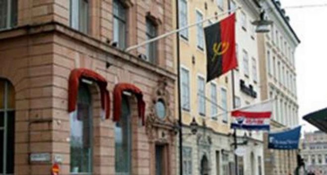 Crise de divisas deixa funcionários das Embaixadas de Angola na Europa sem salários