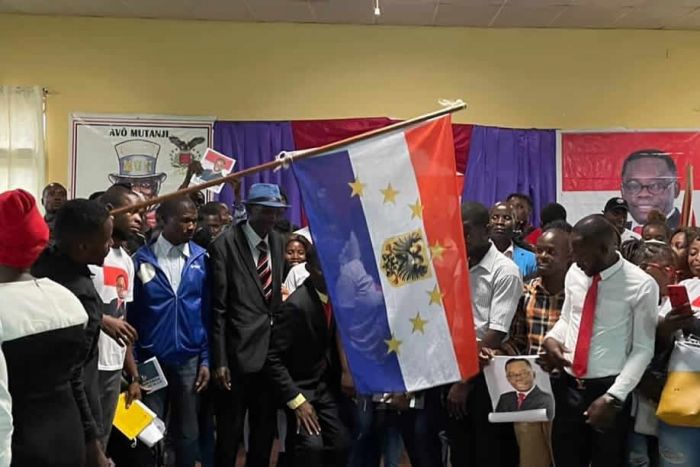 MUN continua investigar as cores da bandeira do “misterioso” partido CIDADANIA