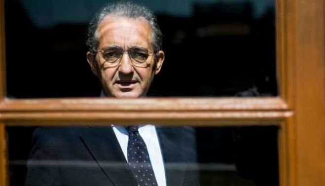 "Colagem" do CDS ao regime angolano irrita ex-presidente do partido, Ribeiro e Castro