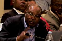 Combate à corrupção em Angola é uma luta interna no MPLA – advogado