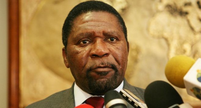 Sobre discurso de João Lourenço - "Os angolanos querem a prática", aponta Samakuva