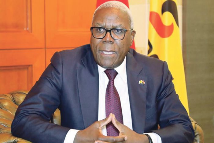 Sonangol diz que "há muita pressão" para vender posição no BCP