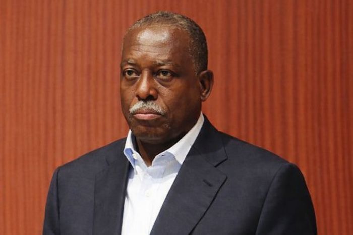 O regresso silencioso de Manuel Vicente ao radar político