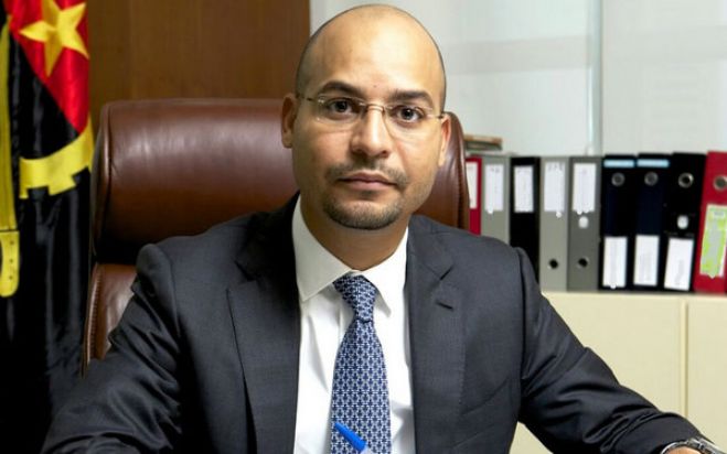 Director nacional do tesouro do Ministério Das Finanças, Walter Aires