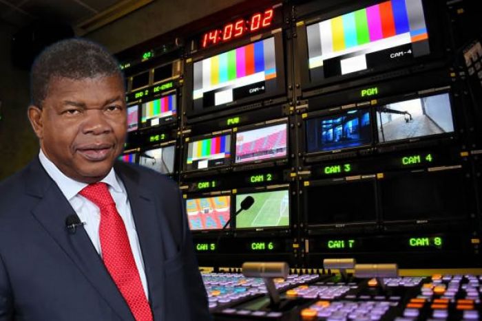 Titular do poder executivo é referido como "Editor Chefe" nas redações dos órgãos públicos