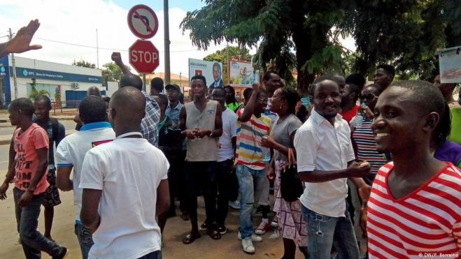 Angola está num "nível médio" em desenvolvimento social - consultor da OIT
