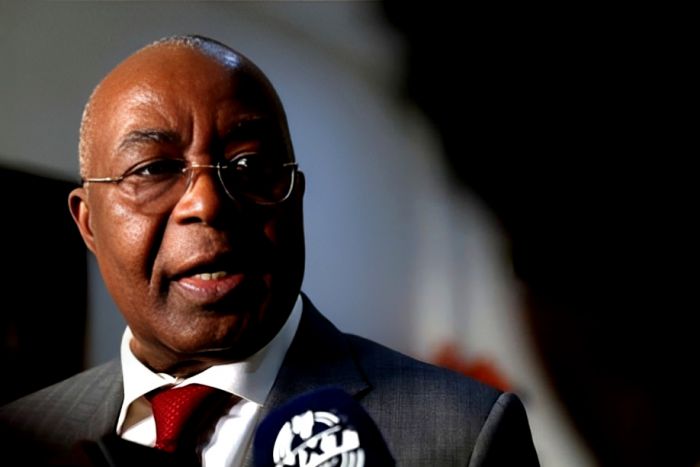 Marcolino Moco acusa MPLA de reciclar vídeo de apoio à UNITA para o rotular de "traidor"